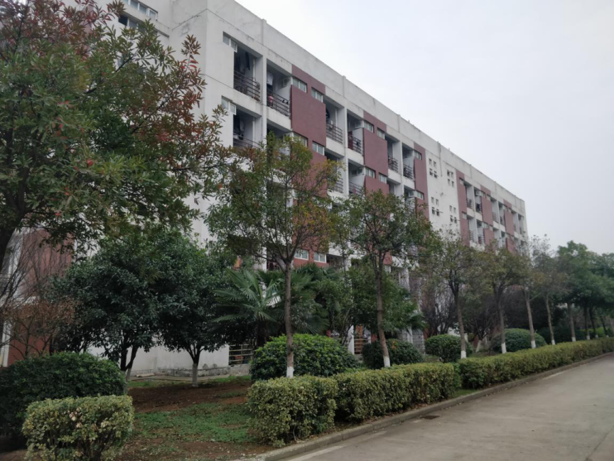 学生宿舍_20200604164718907348.png