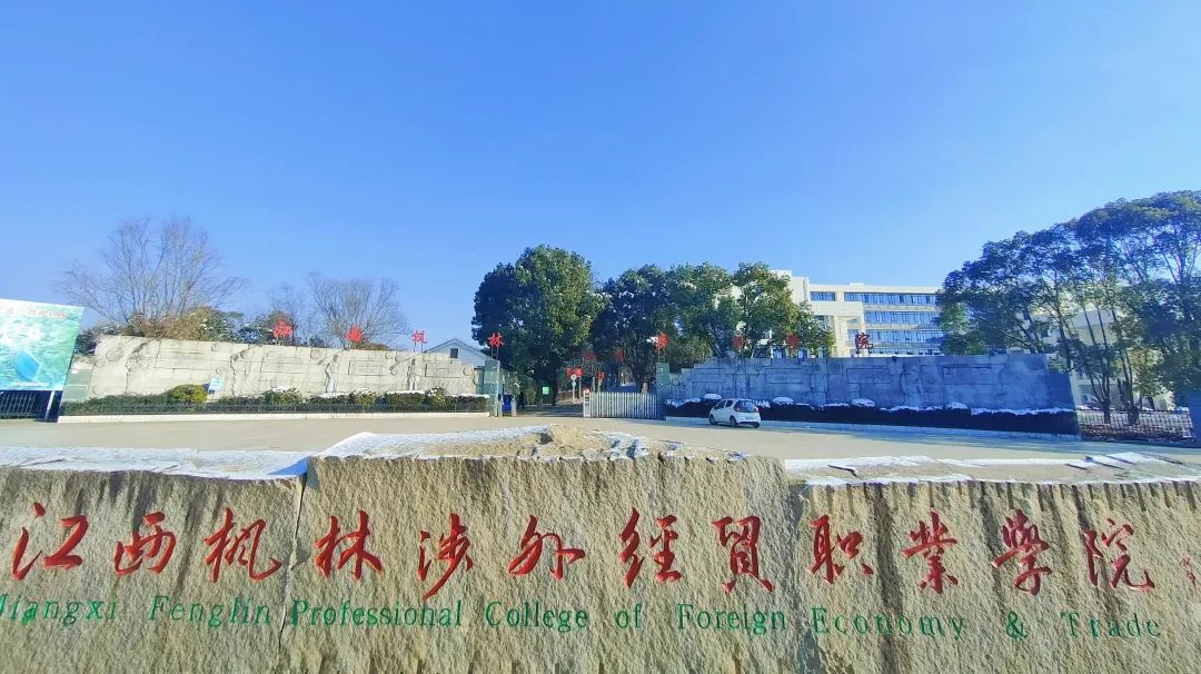 桌面.jpg