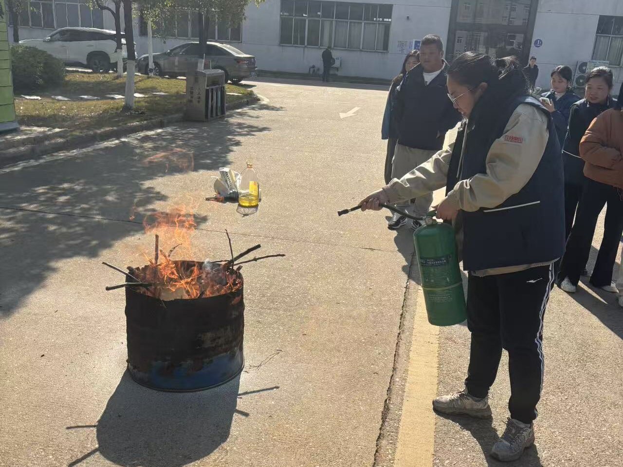 微信图片_20251125170031_586_8.jpg 微信图片_20251125170031_586_8.jpg